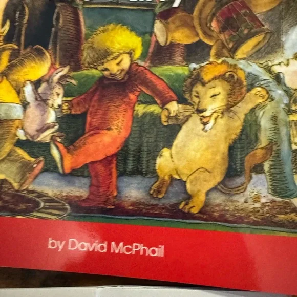 Kids books beginning to read 6 total - Picture 4 of 5